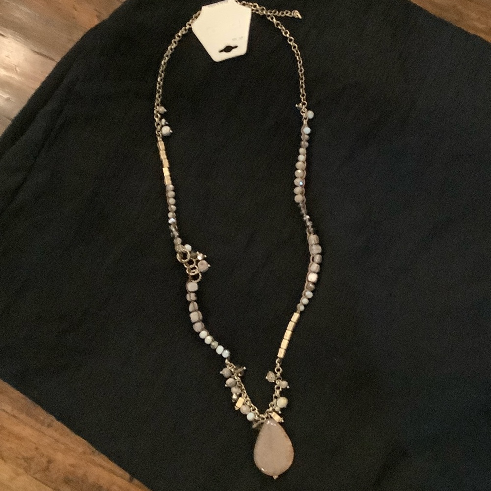 Chic Beaded Necklace with Pendant